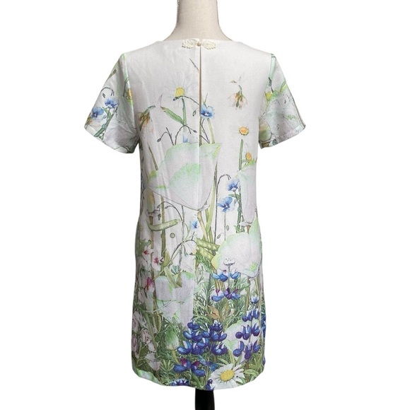 Molly Bracken White Floral Shift Dress Short Sleeve Pockets Small - Picture 13 of 15